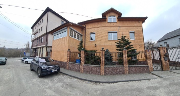 Продам  свій будинок 350м2 Солом'янський Лобановського Куп'янська 38 - фото 1