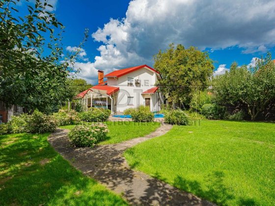 Будинок З ремонтом Осокорки Лугова (7 хв м. Славутич) 240м2 10 соток Київ