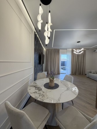 Продається новий та світлий котедж - фото 1