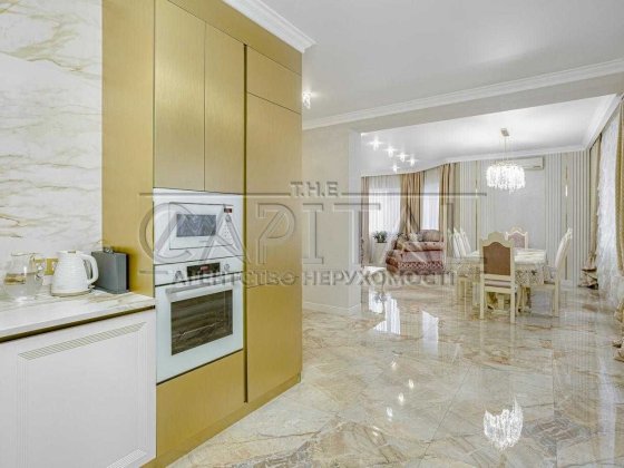 Будинок ремонту лише рік Підвал-бомбосховище 6 соток Тепловий насос Киев