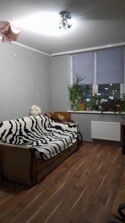 Сдам кімнату для чоловіка вул. Воскресенська, ЖК,,Паркові озера,, - фото 1