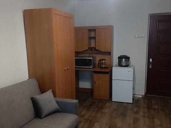 Гостинка  18 кв.м. метро  Заводская. Харьков