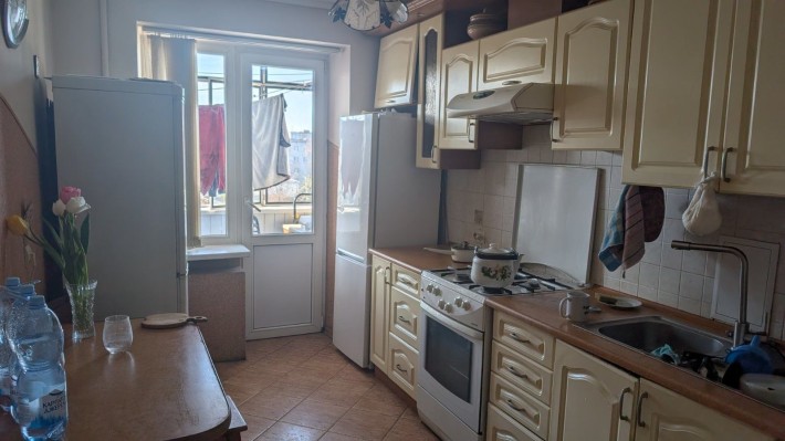 Оренда кімнати в 3-х кімнатній квартирі вул.Шевченка( Рясне-1) - фото 1