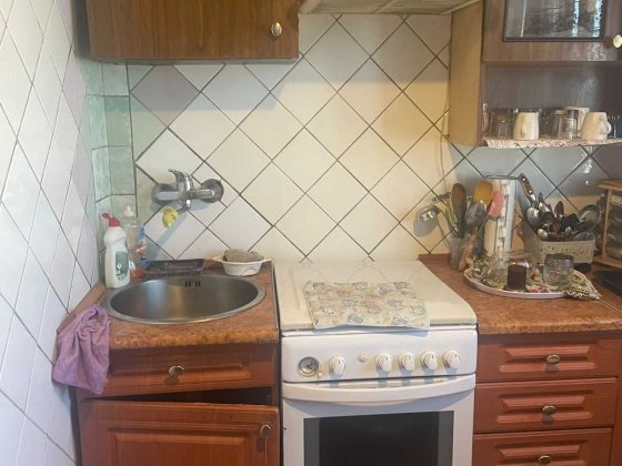 Сдам  2 комн в трехкомнатной квартире Салтовка Харьков