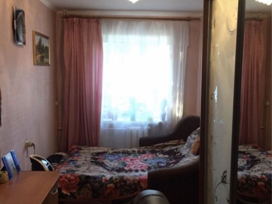 Сдам ХОЗЯИН.Две  КОМНАТЫ (отдельные), находящиеся в одной коммуне.