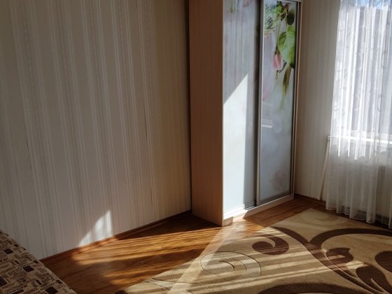 Сдам комнату для девушки Малиновский р.н