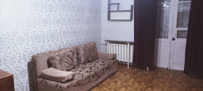 Кімната у комунальній квартирі - фото 1