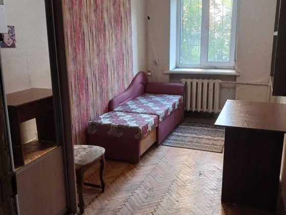 Сдам кімнату для дівчини Святошинський р-н вул Доброхотова 2 Киев