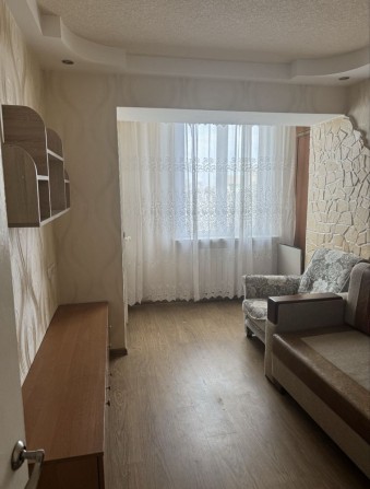 Здам  кімнтату    в 2х   кімнатній квартирі н - фото 1