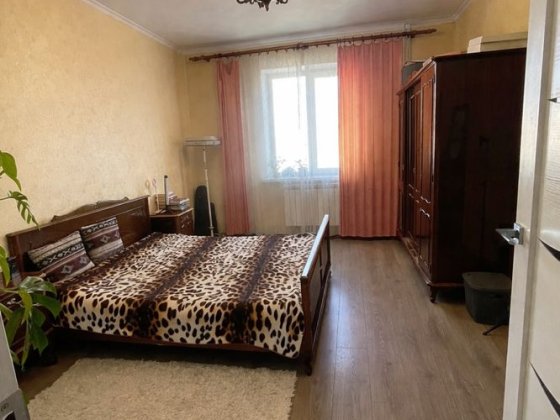 Оренда кімнати для дівчини м.Харківська Киев