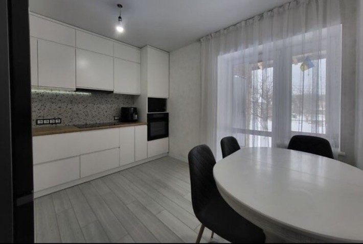 Продаж будинку,старе місто - фото 1