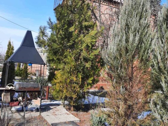 Продам дачу  возле реки