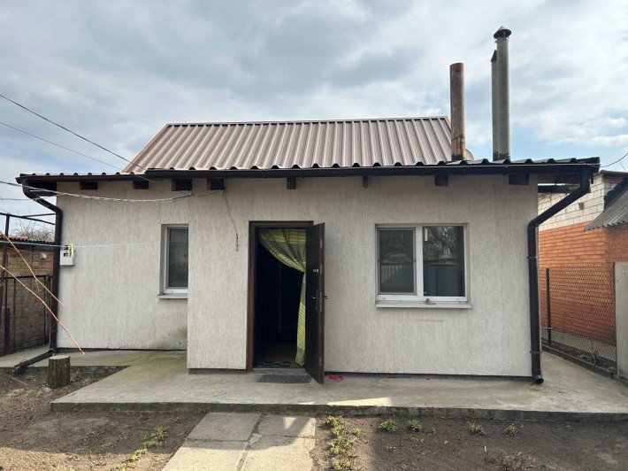 Продам дом на жм Победа 63м.кв ул.Яснополянская - фото 1