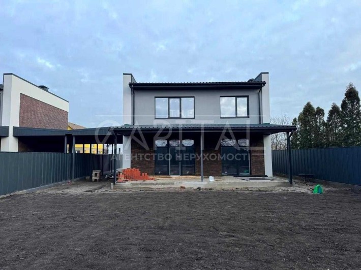 Продаж / Будинок / 150 м2 / вул. Святищенська / Дарницький район - фото 1