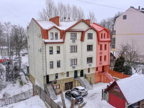 Продаж будинку, вулиця Рудницького , бічна Євгена Коновальця Львів