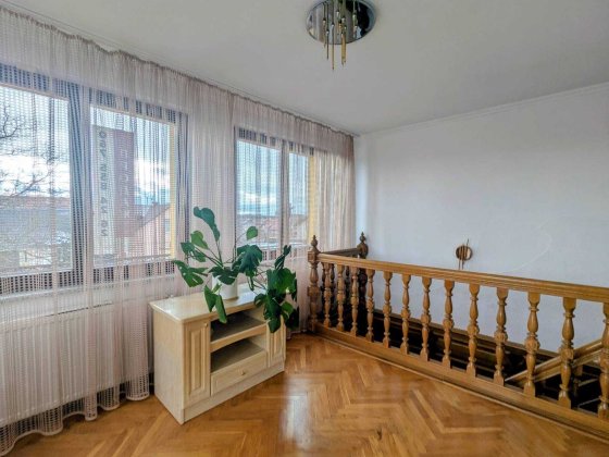 Продаж 2-поверхового будинку 166м2 Львів Львов