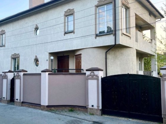 Продаж шикарний будинок з ремонтом і меблями Львів Дрогобицька Львов