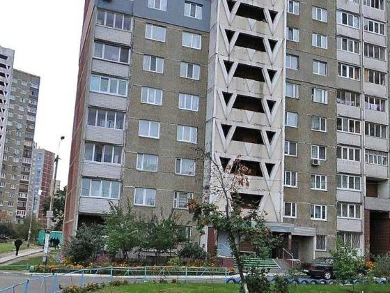 Пропоную безкоштовно кімнату, у квартирі на Теремках. Для жінки. Киев