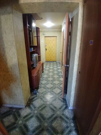 Сдам комнату в 3х комнатной квартире - фото 1