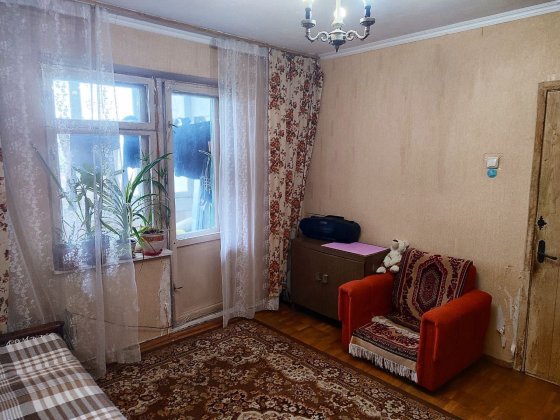 Здам кімнату у Києві дівчині (М. Харківська), вул. Ревуцького 29б Київ