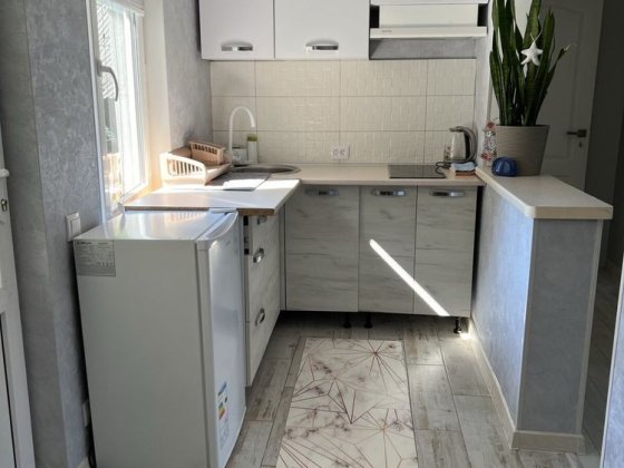 Здається другий поверх Шаян