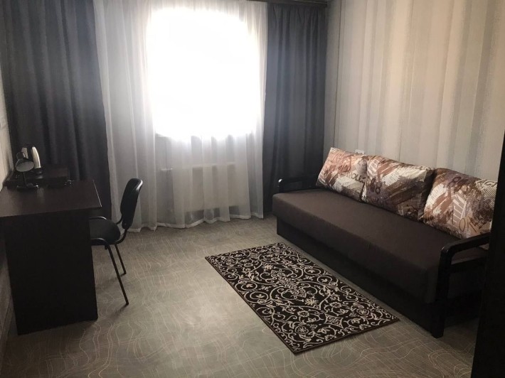 Здається кімната. С.Хотів - фото 1