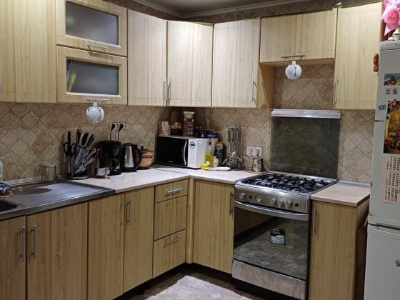 Сдам комнату для женщины,Хотов Хотов