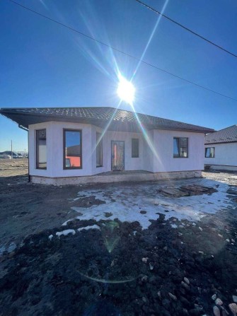 Будинок за ціною двокімнатної квартири у місті! - фото 1