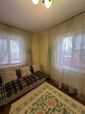 Продам будинок в місті ремонт газ, світло, центральні комунікації - фото 1