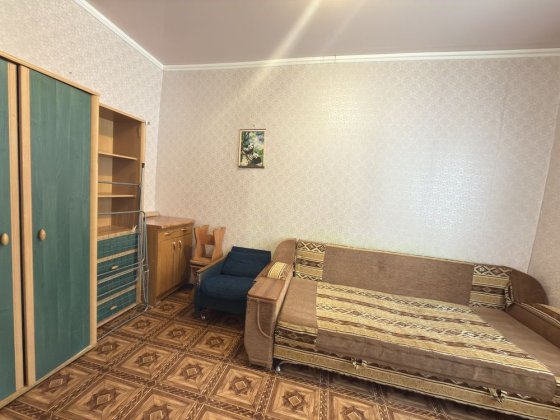 Пів будинка вул. Карабінерна, центральна частина міста Кропивницький