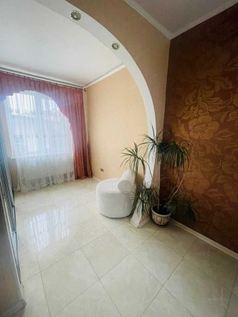 продам дом  Диевка 1 рн метро - фото 1