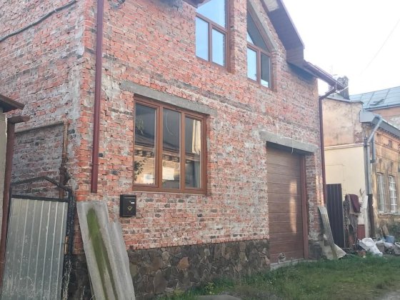 Продаж Особняк вул Бальзака  бічна пр.Чорновола Львів