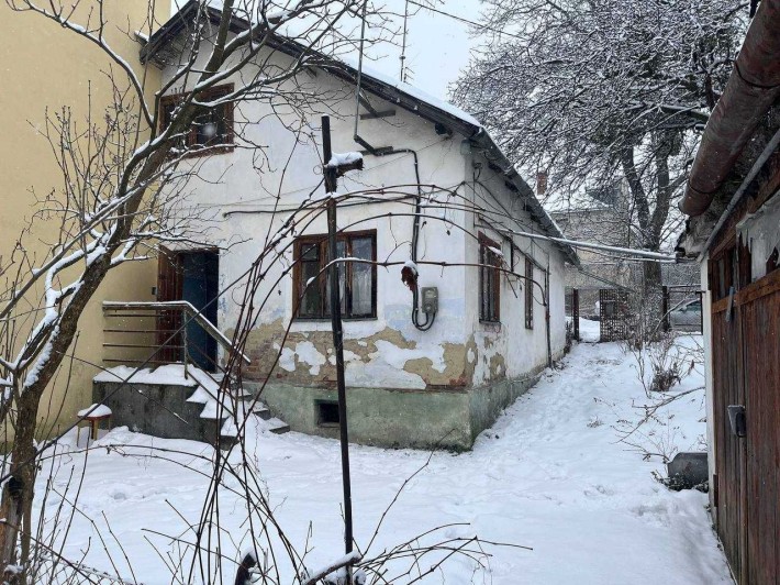продаж будинку вул. Бахматюка 8 м. Львів, прицентральна частина - фото 1