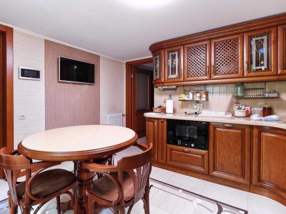 Продаж будинку по вулиця Харківська (поруч з Шевченківським гаєм) Львів