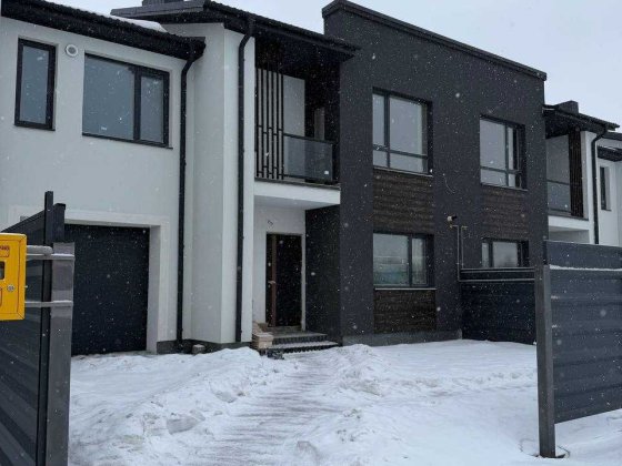 Продаж спареного котеджу Білогорща Львів