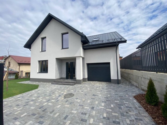 Продаж будинку в місті 160 м - фото 1