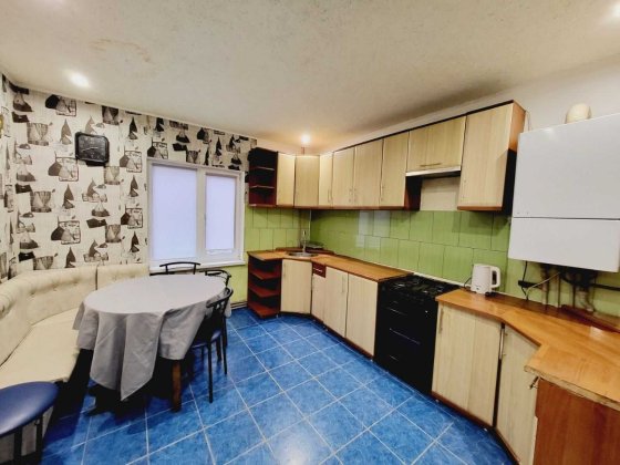 (8) Продам будинок в с. Пирогово 9890 Вінниця