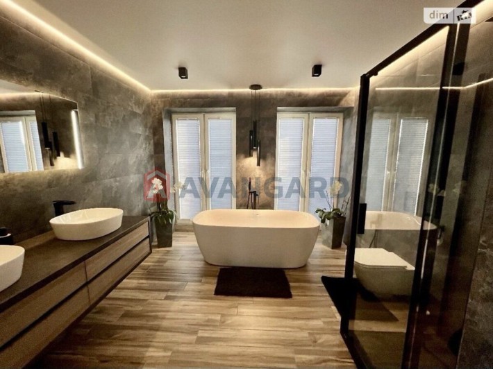 2х поверховий будинок. 240м². Вул. Пржевальського. - фото 1