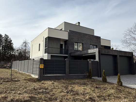 Продаж 3-кім. будинку 147 м.кв., в. Бігова Львів