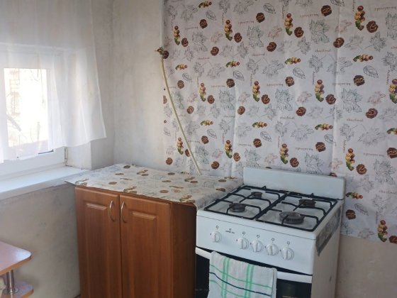 Продам частину будинку на Новомиколаївці по вулиці Леваневського