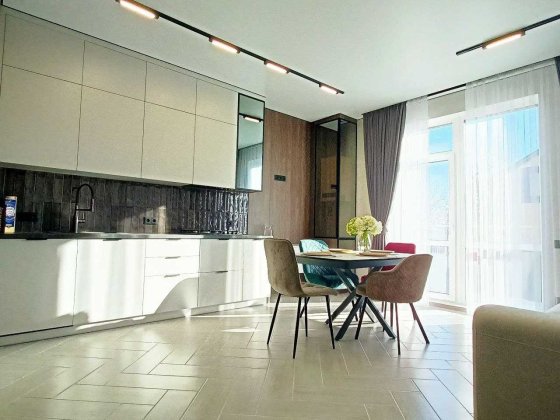 Продаж таунхаусу з ремонтом площею 115 кв.м Винница