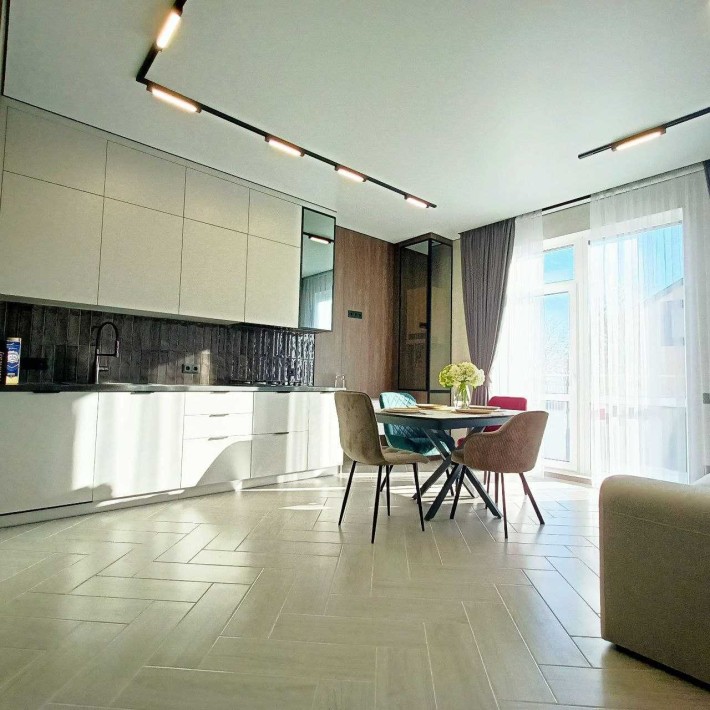 Продаж таунхаусу з ремонтом площею 115 кв.м - фото 1