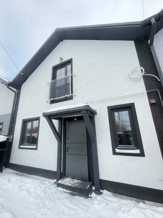 Продається сучасний таунхаус площею 110 кв.м з якісним ремонтом - фото 1