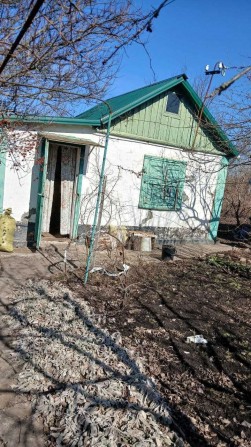 Дача з земельною ділянкою - фото 1