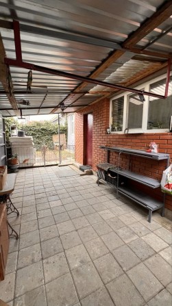 Продається двоповерхова квартира Леваневців,Приватному секторі Ліски - фото 1