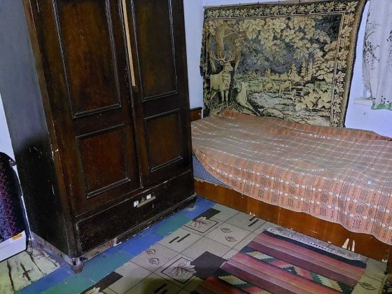 Продам дачу с газом и отоплением в черте  города