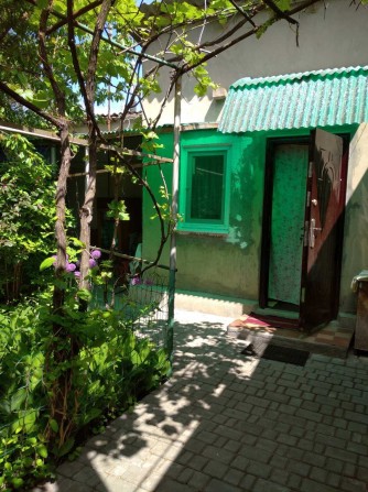 Дом в городской черте. - фото 1