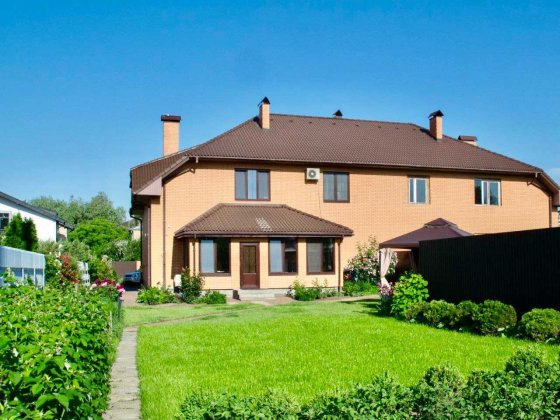 Продаж дуплексу 295 м² на ділянці 10 соток Софіївська Борщагівка