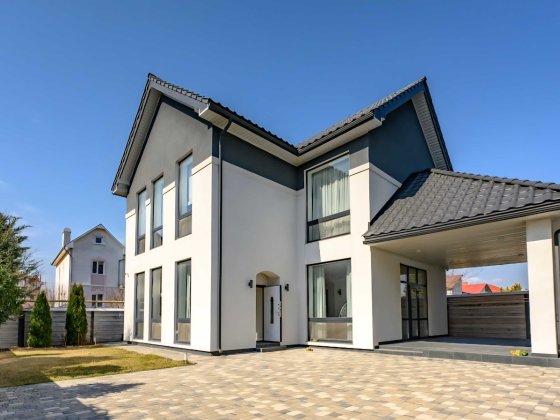 Продам стильный современный дом с мебелью Таирово / 411 батарея.