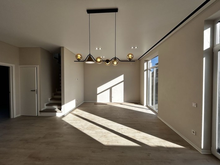 Дуплекс з ремонтом.Софіївська Борщагівка. - фото 1